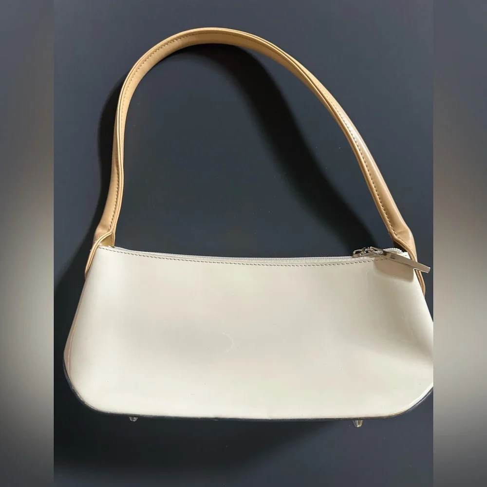 Beijo Cream and Tan Shoulder Bag - Picture 3 of 11